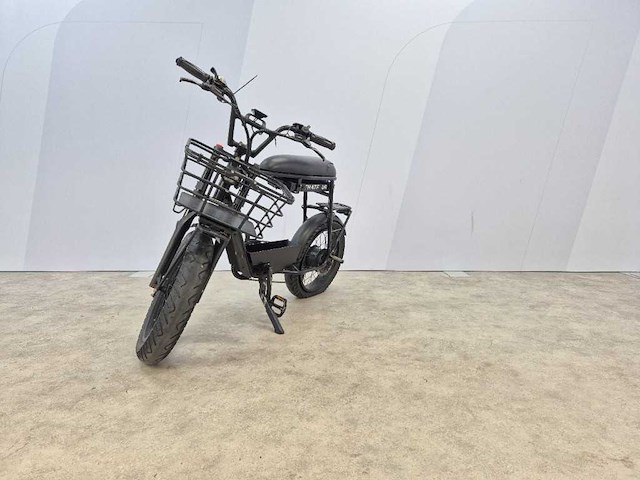 Phatfour e-bike - flb+2 - black h50 - elektrische fiets - afbeelding 2 van  3