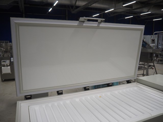 Phcbi - afbeelding 7 van  11