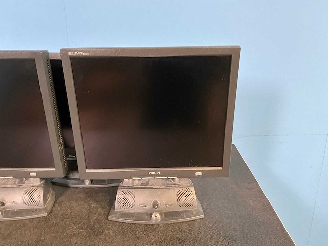 Philips - 180p2 - tft lcd monitor - 2004 (5x) - afbeelding 1 van  3
