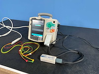 Philips - heartstart mrx - defibrillator - afbeelding 1 van  8
