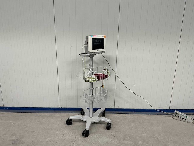 Philips - intellivue mp5 - patiëntmonitor - afbeelding 1 van  5