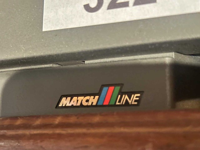 Philips - matchline - televisie - afbeelding 3 van  3