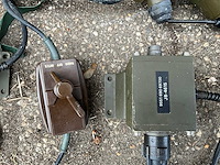 Philips - militaire communicatieapparatuur v.v. radiounits/transceivers. headsets, antenneunit, connectoren en toebehoren - afbeelding 6 van  14
