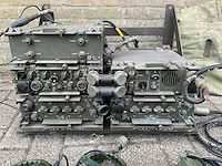 Philips - militaire communicatieapparatuur v.v. radiounits/transceivers. headsets, antenneunit, connectoren en toebehoren - afbeelding 7 van  14