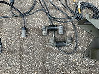 Philips - militaire communicatieapparatuur v.v. radiounits/transceivers. headsets, antenneunit, connectoren en toebehoren - afbeelding 14 van  14