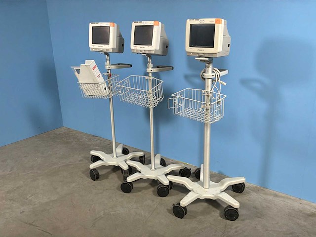 Philips - mp 5 - patient monitor - 2009 (3x) - afbeelding 1 van  8