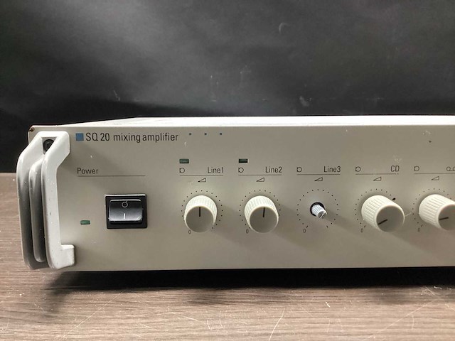 Philips - sq20 - versterker - afbeelding 2 van  4