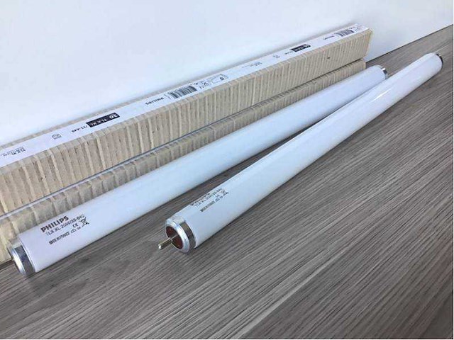 Philips - tlx xl 20w/33-640 - lichtbronnen interieurverlichting (23x) - afbeelding 1 van  9