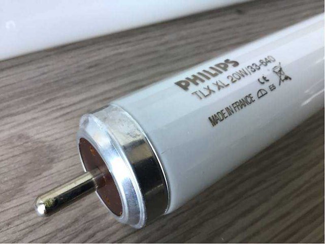 Philips - tlx xl 20w/33-640 - lichtbronnen interieurverlichting (23x) - afbeelding 5 van  9