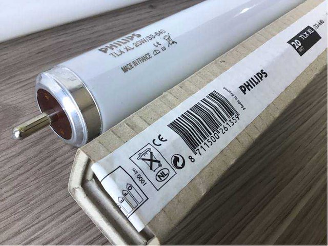 Philips - tlx xl 20w/33-640 - lichtbronnen interieurverlichting (23x) - afbeelding 7 van  9