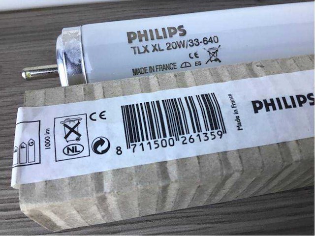 Philips - tlx xl 20w/33-640 - lichtbronnen interieurverlichting (23x) - afbeelding 8 van  9