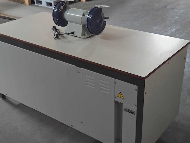 Philips - werkbank met slijpsteenmachine - afbeelding 12 van  13
