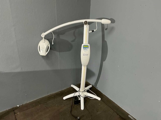 Philips - zoom - tandenbleeklamp - afbeelding 2 van  8
