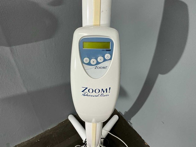 Philips - zoom - tandenbleeklamp - afbeelding 4 van  8