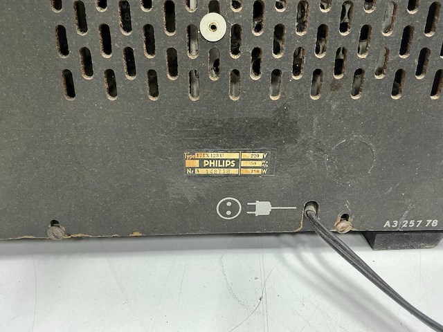 Philips -zwart wit - 17tx123u - televisie - afbeelding 2 van  11