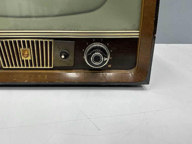 Philips -zwart wit - 17tx123u - televisie - afbeelding 7 van  11
