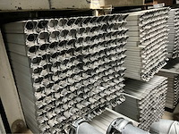 Philips 2017 led verlichting (100x) - afbeelding 1 van  6