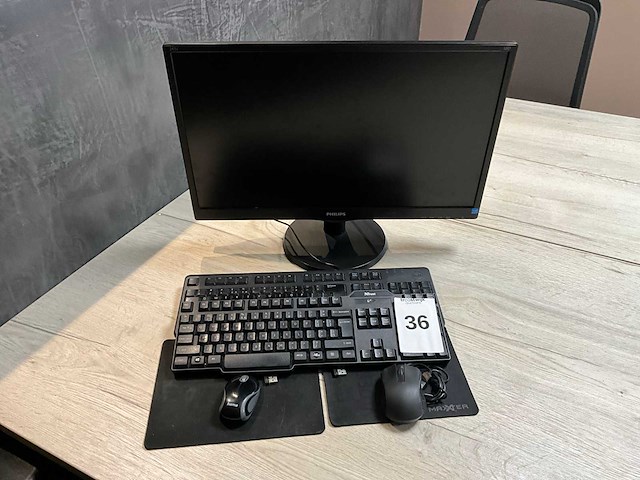 Philips 243v5lsb/00 monitor - afbeelding 2 van  4