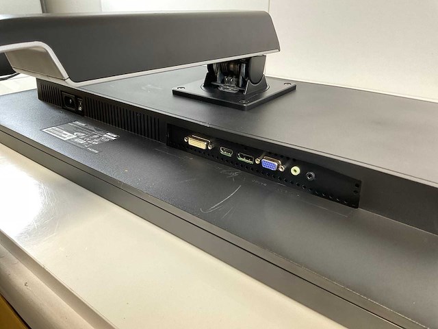 Philips (328b6q) 32”, 2560x1440 (qhd) ips monitor - afbeelding 5 van  7