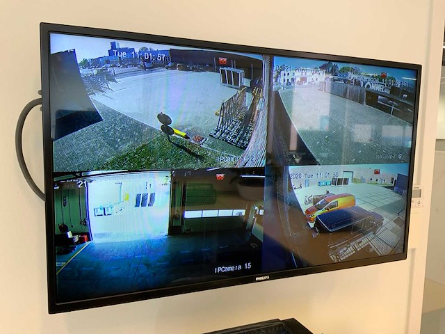 Philips 32bdl4050d monitor met afstandbediening en muurbeugel - afbeelding 1 van  5