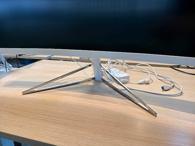 Philips 349x7f curved monitor - afbeelding 2 van  5