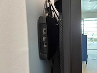 Philips 55bdl3650q 55" professioneel display met poly videoconferentiesysteem - afbeelding 3 van  5
