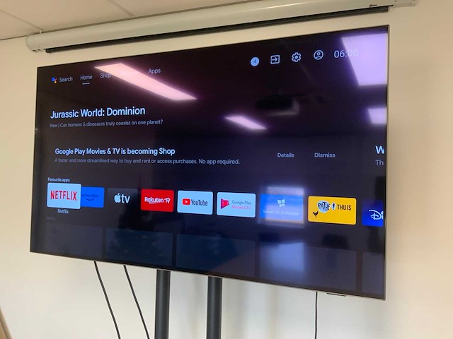 Philips 55oled706/12 ambilight televisie op verrijdbaar neomounts statief - afbeelding 3 van  12