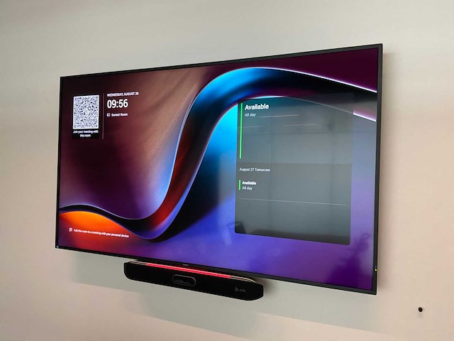 Philips 75bdl3550q 75" professioneel display met poly videoconferentiesysteem - afbeelding 1 van  5