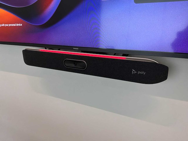 Philips 75bdl3550q 75" professioneel display met poly videoconferentiesysteem - afbeelding 2 van  5