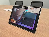 Philips 75bdl3550q 75" professioneel display met poly videoconferentiesysteem - afbeelding 4 van  6