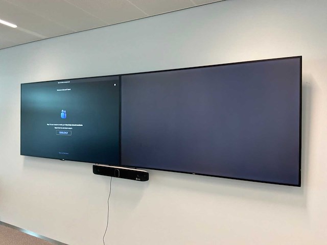 Philips 86bdl3550q 85" professioneel display met poly video conferencing system - afbeelding 1 van  8