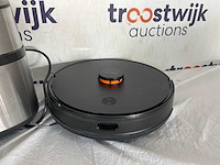 Philips airfyrer en imou robotstofzuiger - afbeelding 3 van  3