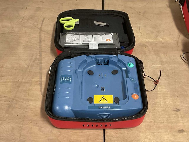 Philips heart start defibrillator - afbeelding 2 van  5