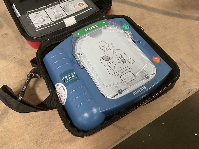 Philips heart start defibrillator - afbeelding 1 van  6