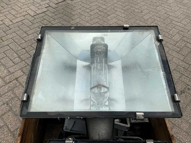 Philips hnf 002 bouwlamp - afbeelding 1 van  3