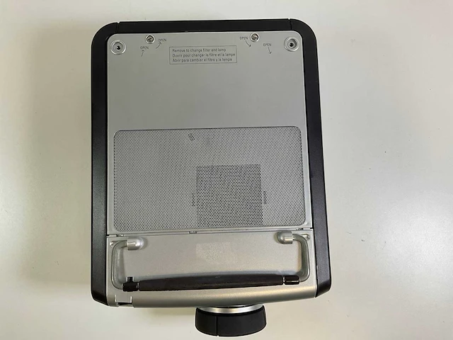 Philips (hopper xg10) 700 lumen xga projector (831 lamp hours) - afbeelding 8 van  8