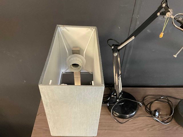 Philips, italalia luce dove bureaulamp (3x) - afbeelding 5 van  8