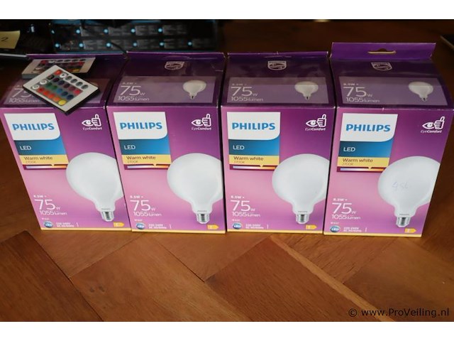 Philips led lampen incl. afstandsbediening - kleur warm white -2700k - 4 stuks - afbeelding 1 van  3