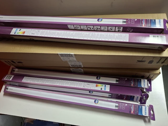 Philips led tl lampen 60 cm 17x - afbeelding 1 van  3