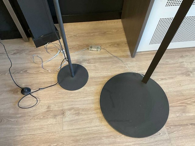 Philips lirio vloerlamp (2x) - afbeelding 7 van  12