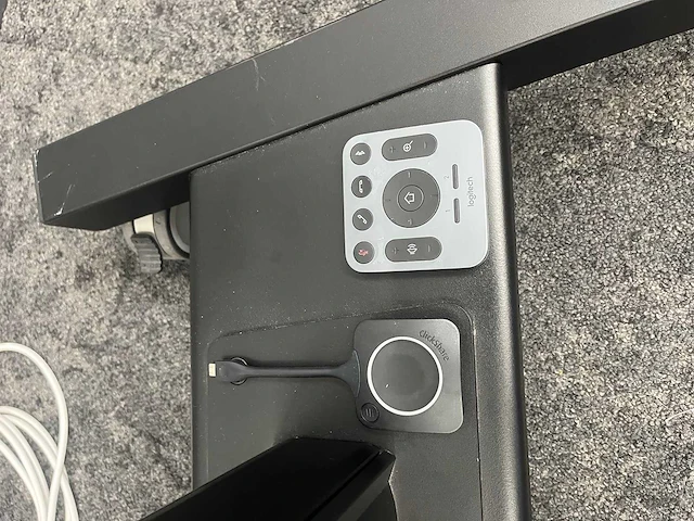 Philips/ logitech - 65" videoconferentieset - afbeelding 6 van  18
