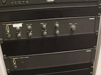Philips model plena bgm source cd/mp3-speler, mixer amplifier, booster amplifier & tafelmodel microfoon/oproeppost - afbeelding 1 van  6
