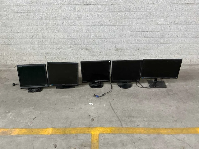 Philips / samsung / iiyama - monitor (5x) - afbeelding 2 van  8