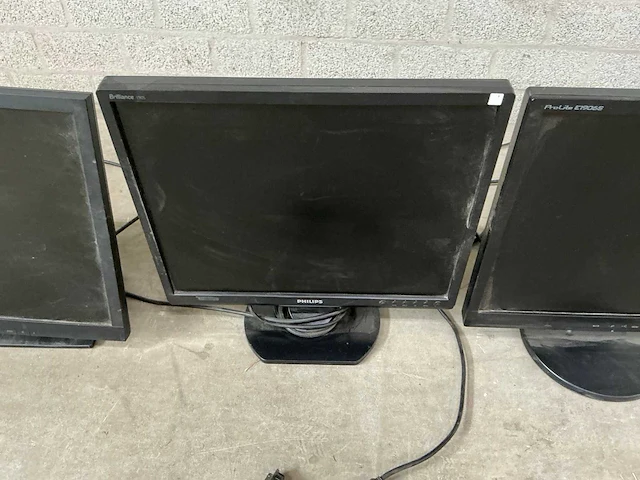 Philips / samsung / iiyama - monitor (5x) - afbeelding 6 van  8