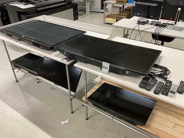 Philips, samsung televisie (5x) - afbeelding 1 van  13