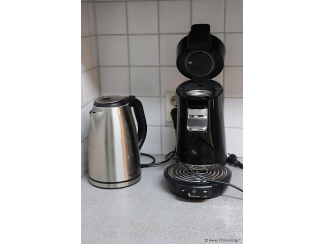 Philips senseo pad koffiezetapparaat & silvercrest waterkoker - afbeelding 1 van  4