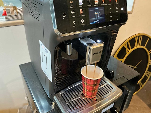 Philips series 5500 koffiemachine - afbeelding 6 van  7