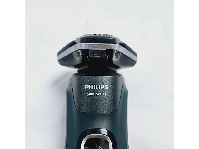 Philips shaver series 5000 - wet & dry shave - elektrisch scheerapparaat - afbeelding 12 van  13