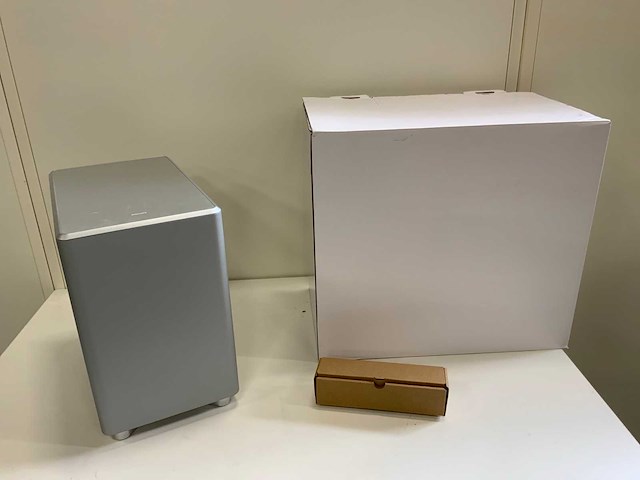Philips taw8506/10 wireless subwoofer - afbeelding 1 van  2