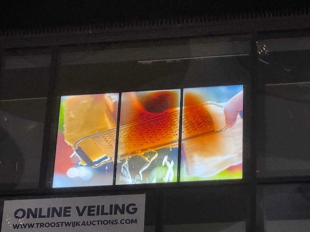 Phillips - 55bdl4031d - monitor (3x) - afbeelding 1 van  7